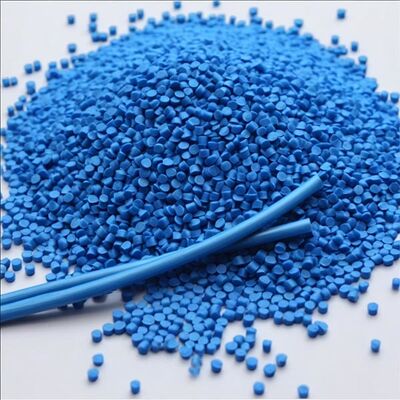 kaufen Flächenhärte 90A Wiederverarbeitete PVC-Verbindungsgranulate Plastisol für elektronische Datenkabel ODM Online-Herstellung